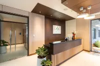 Sage Hotel by SMS Hospitality - 停車場