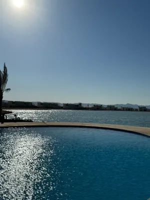 Shedwan corner townhouse, lagoon & sunset views - Mountain view