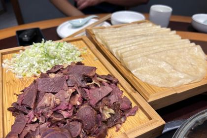 天仁聚驴肉香(御龙庭店)