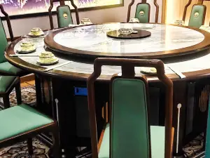 香八里回民大盤雞冷水魚