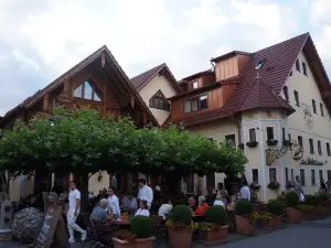 Hotel-Gasthof Adler