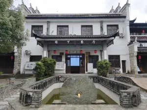 檐下餐厅