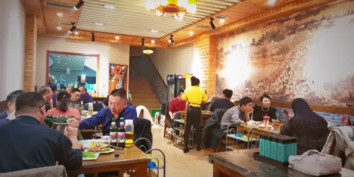 牛犇犇銅鍋涮羊肉