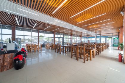 老太太海鲜城(森林公园任家台店)