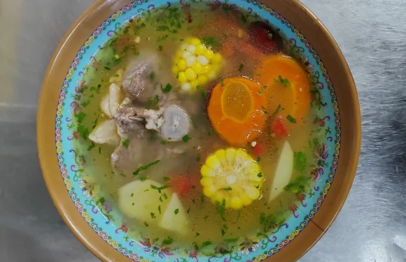 蒼狼白鹿特色美食