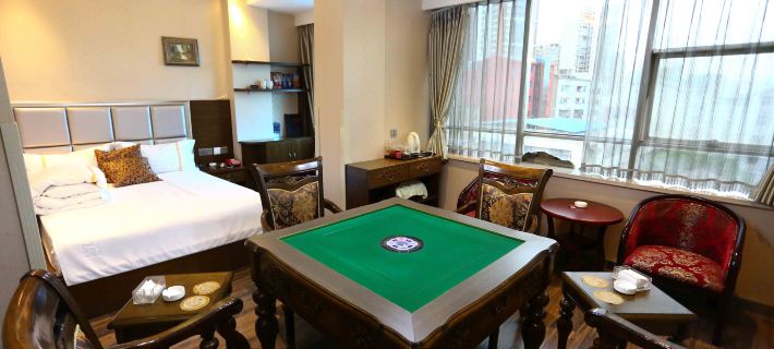 Mingyang Holiday Hotel Hotels in Zitong