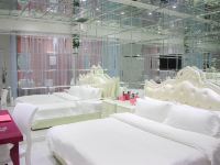 青春主题精品酒店(北京西直门地铁站店) - 公主水晶(无窗)