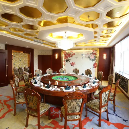 GOLD LAVEROCK HOTEL
