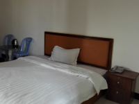 化州富和达宾馆 - 标准大床房