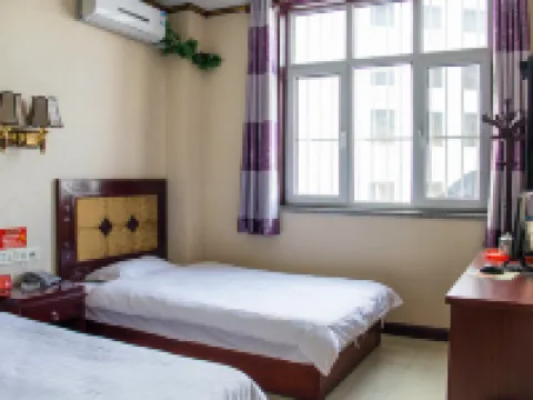 Longtai Inn Hotels in Luannan