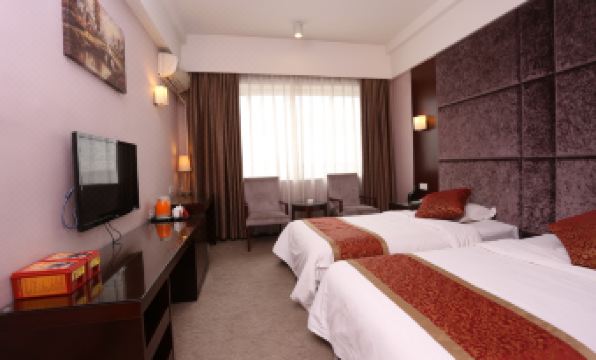 Rongjia Hotel (Chengdu Women's Shoes Capital)