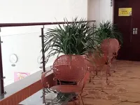 7 데이즈 인 린이 화청 쇼핑 플라자 린수 호텔