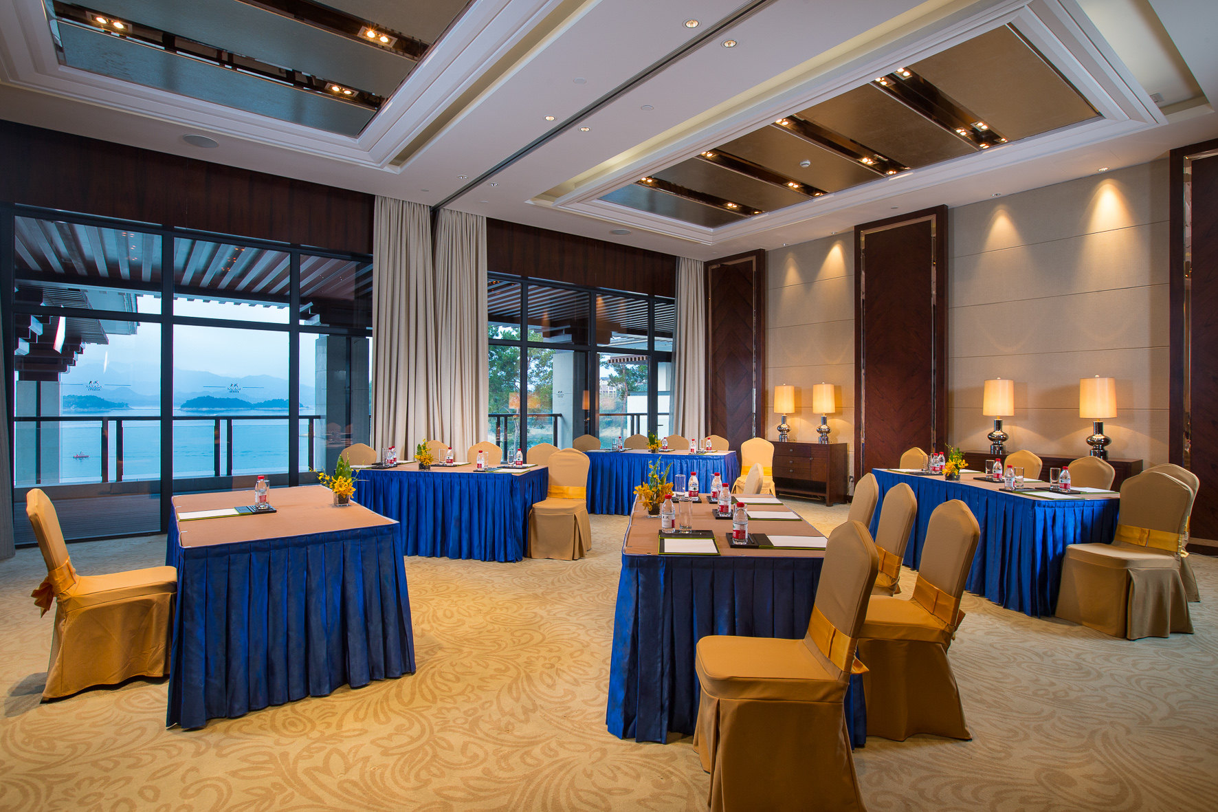 Narada Qiandao Lake Resort Over view