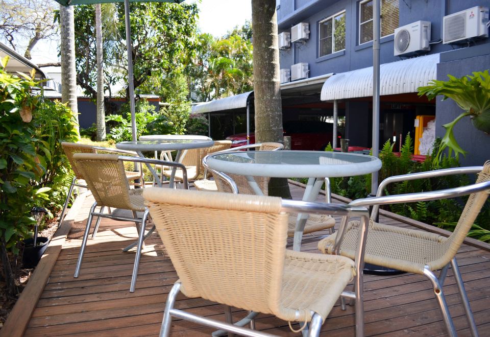 에어포트 모텔 브리즈번의 야외 수영장 이미지