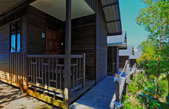 哥打京那巴魯Sunborneo島度假村