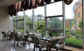 Pullman Linyi Lushang