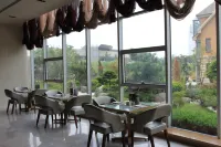 Pullman Linyi Lushang