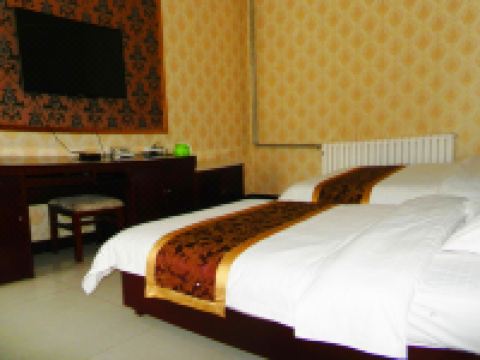 积石山辉云商务宾馆