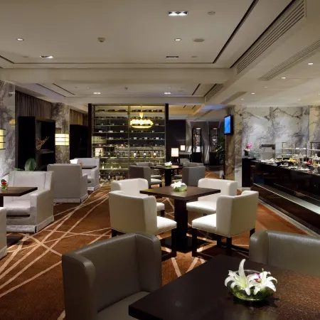 Howard Johnson IFC Plaza Ningbo