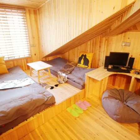 Yayixuan Inn