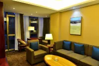 Qingling Boutique Hotel Hotels near Cherry Blossom Garden in Pingba Farm