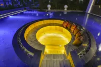 Lancang Riverside Garden Inn