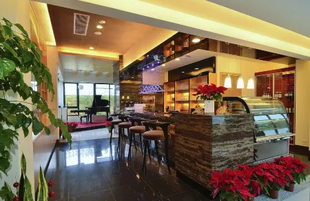 Modern Puli Hotel Отели рядом с достопримечательностью «Chung Tai Chan Monastery»