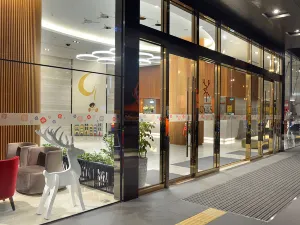 골든 튤립 골든 파인 호텔