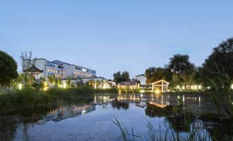 Yili River Hotel