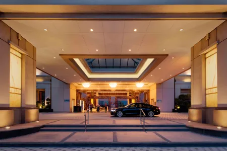 Radisson Blu Hotel, Cebu Отели рядом с достопримечательностью «Музей Сугбо»