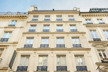 Maison Axel Opera Paris Отели рядом с достопримечательностью «Музей Гревен»