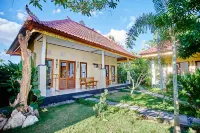 Taos House Nusa Lembongan Hotels near Lembongan Advertise