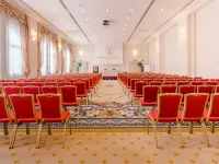 Grand Visconti Palace Hotels near Brenta Station