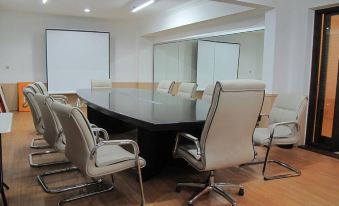 Collection O 295 Grha Ciumbuleuit Guest House