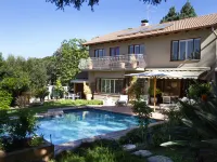 Bellgrove Guest House Sandton Hotels near Rivonia