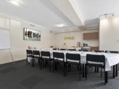 La Vida on Anzac Hotels in Redcliffe