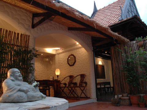 BTC Boutique Resort Private Pool Villas and Studios Hua Hin บ้านทะเลจีน บูติค รีสอร์ท หัวหิน