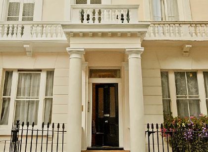 アトラス ホステル