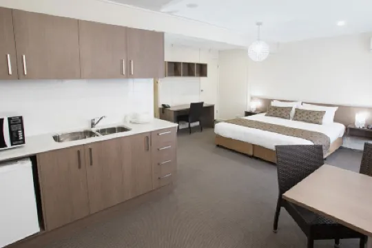 The Metropolitan Spring Hill