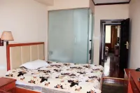 Jiange Jianshan Family