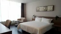 Jinjiang Inn Select (Xuzhou Jiawang Taoyuan Road) Hotel in zona Xuzhou Radio & Television University Jiawang Branch