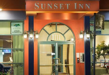 Sunset Inn and Suites Popular Hotels Photos