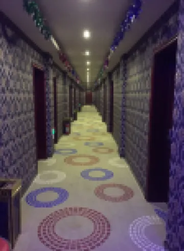 Qi County Zhaoge Hotel