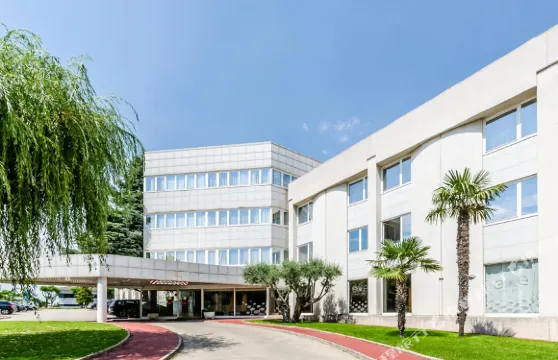 德爾巴列斯公園酒店