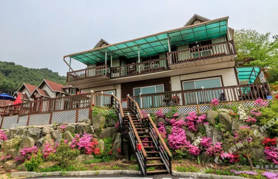 加平金城堡旅館