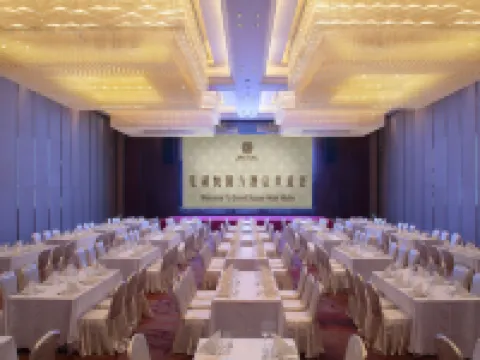 Grand Square Hotel Wuhu Hotels in Wuhu