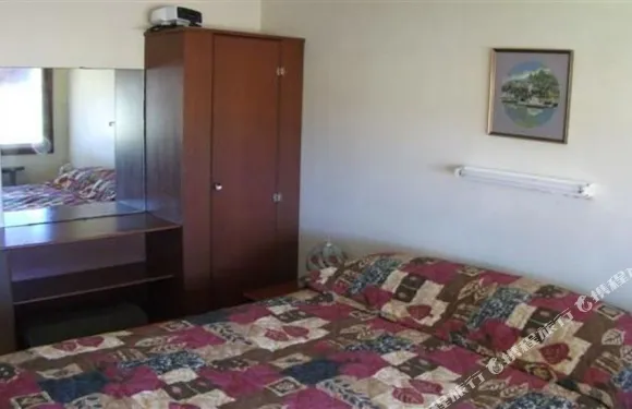 卡爾巴里礁石金沙別墅