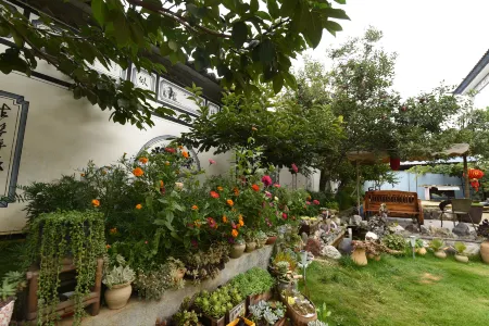 Shaxi Old Homestay Отели в г. Цзянчуань