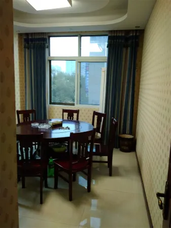 Yuanan shanghaojia Inn Отели в г. Юаньань