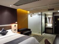 广州MBOX秘盒精品酒店 - 景观大床房
